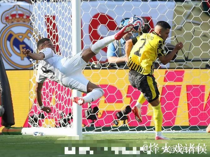 4-3进球狂潮,姆巴佩大四喜封神之战 4-3进球狂潮,姆巴佩大四喜封神之战